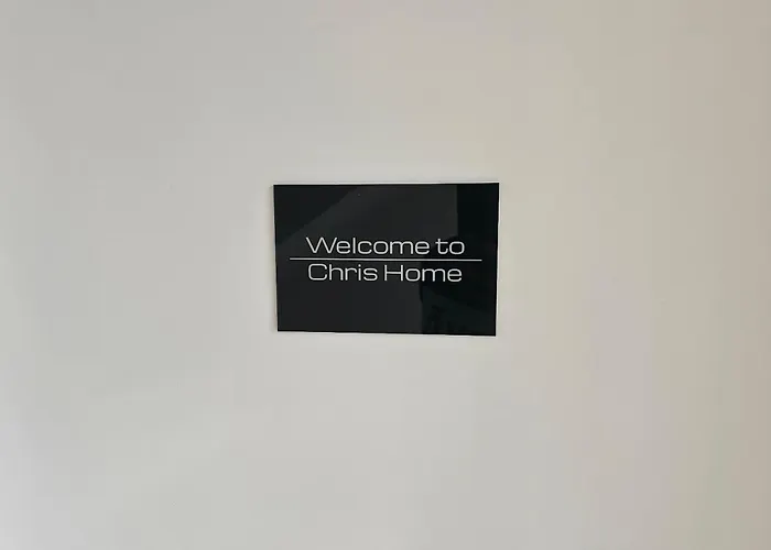 Chris Home - Moenchengladbach Minto